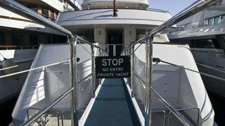 No entry
