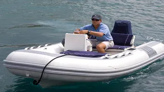 Tender and Toy Registration Mandatory in U.S. Waters