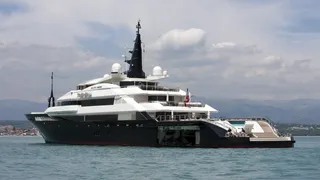 High Court Judge Awards Crew of M/Y Alfa Nero Unpaid Wages