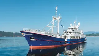 On Board 46m M/Y Scintilla Maris with Captain Feite-Jurre de Vries