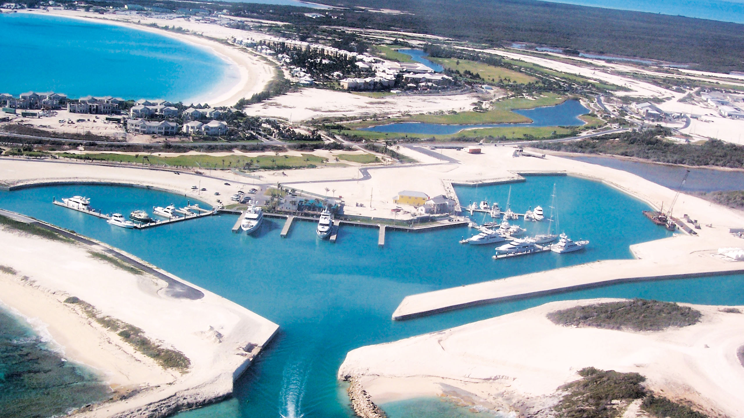 Marina at Emerald Bay Superyacht Marina Dockwalk