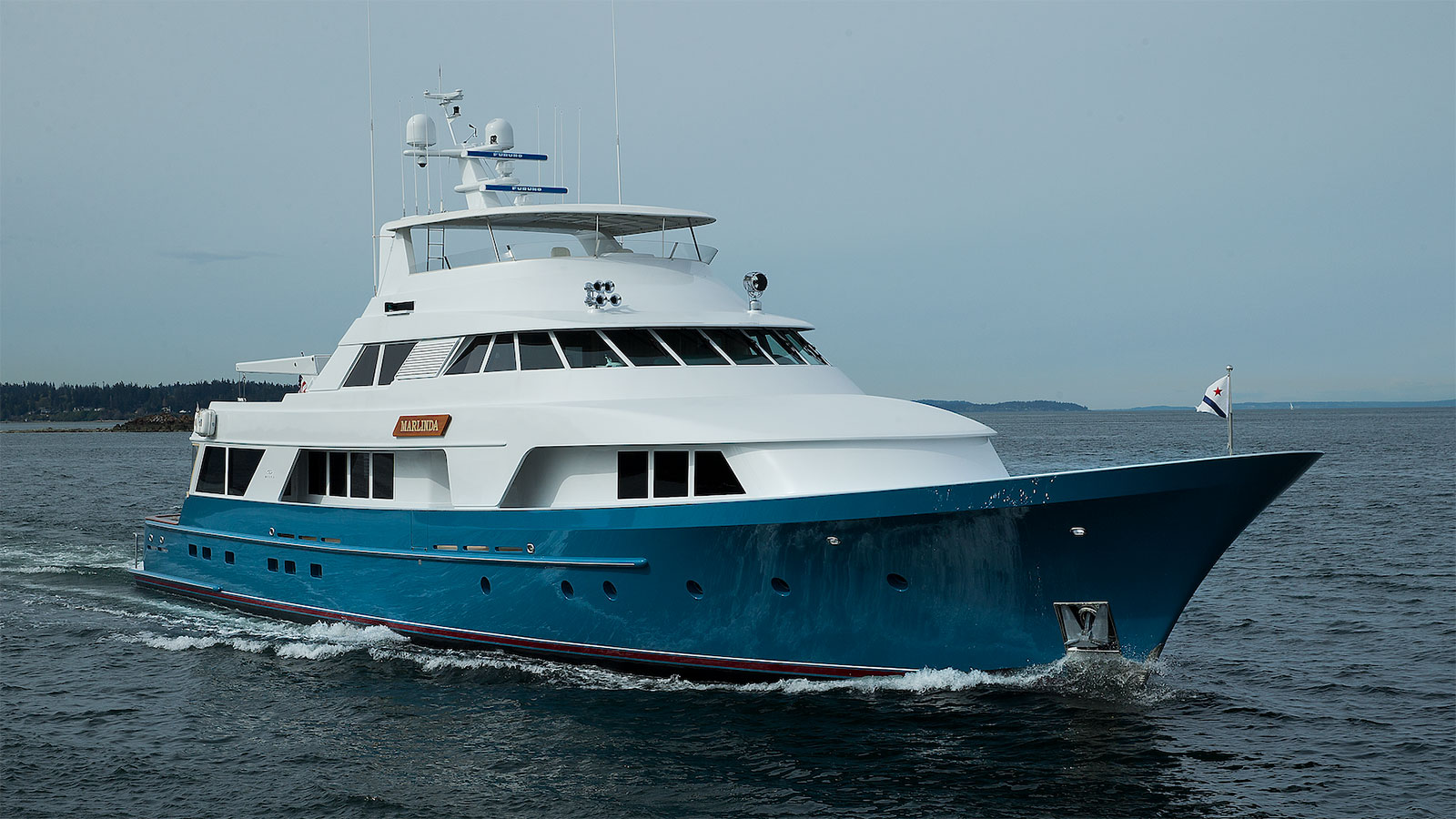 Vernice Antivegetativa Autolevigante Yacht Coatings Admiral | Colore Nero 0,75 L | Senza Stagno Per Scafi In Legno, Acciaio E Vetroresina